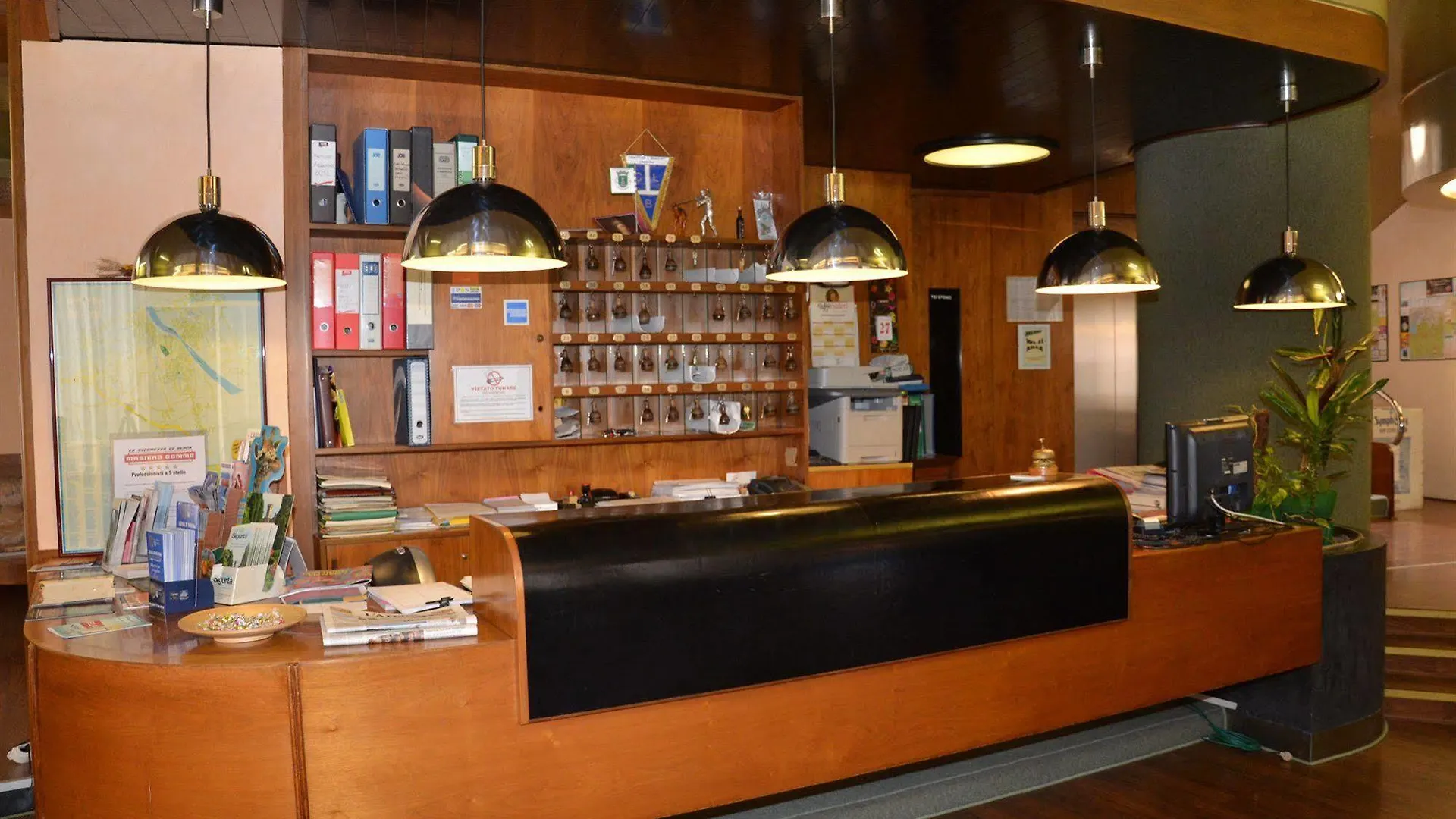 Hotel Salieri Legnago 3*,